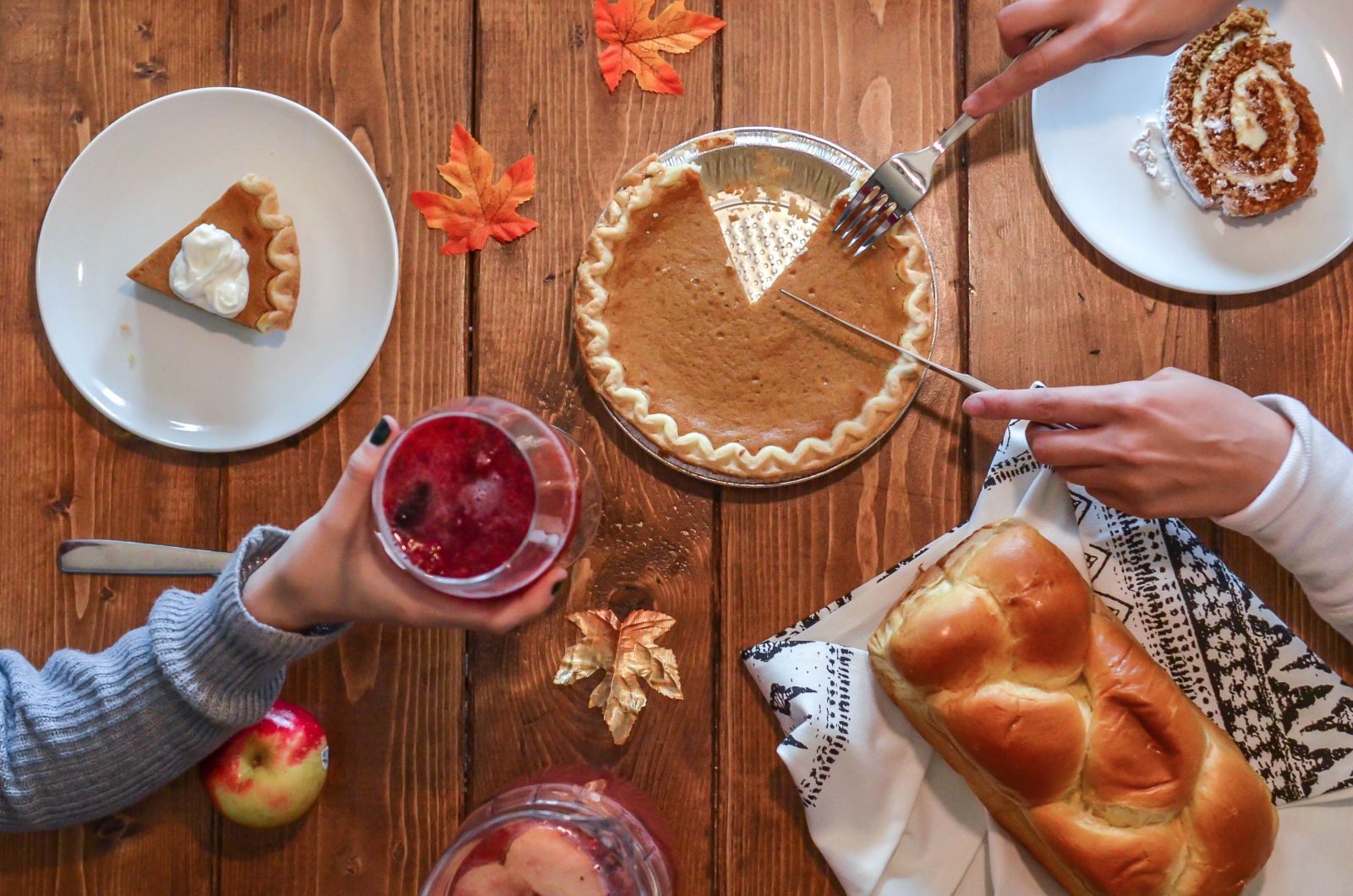 Find everything you need to know about Thanksgiving deals, right here! 